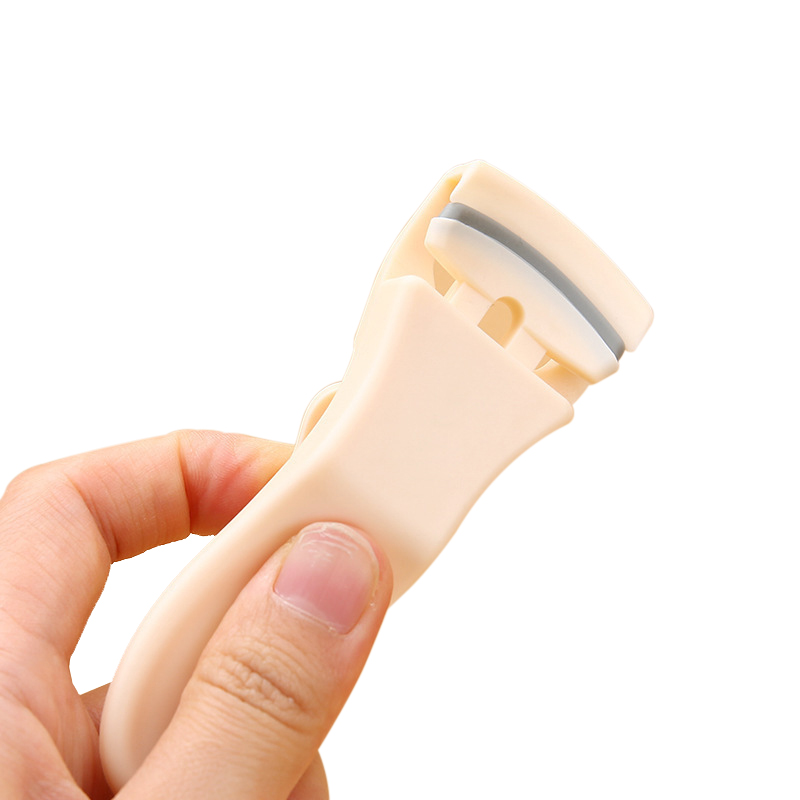 Eyelash curler Eyebrow trimmer Makeup Egg Cushion Powder Puff set