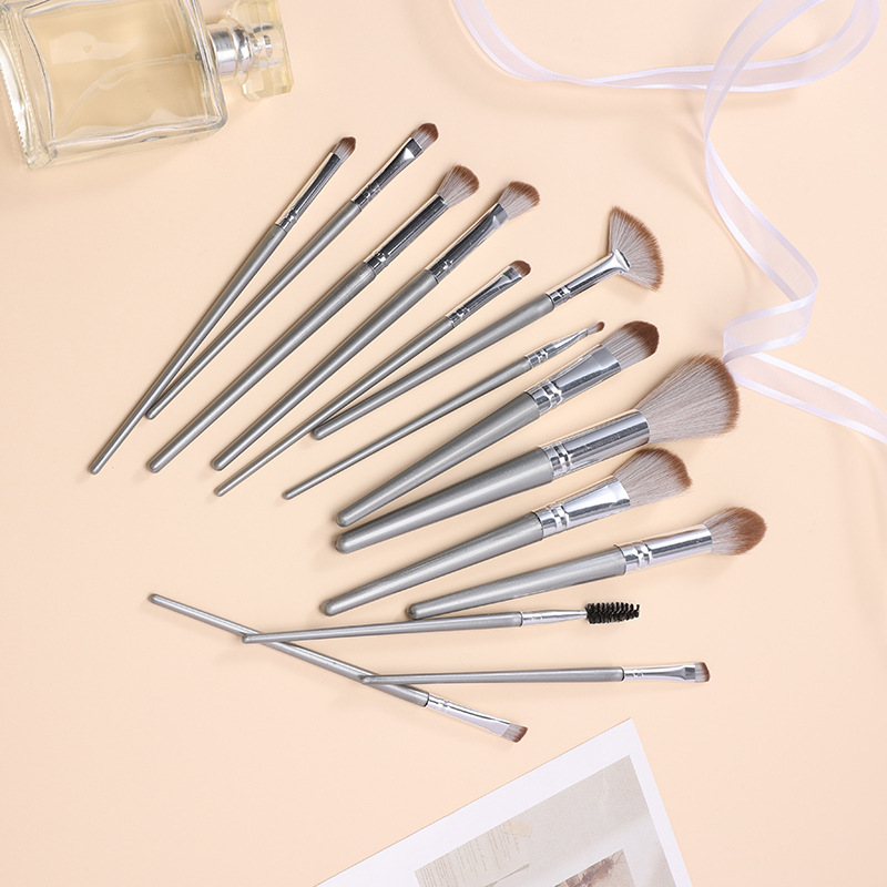 14pcs Makeup Brushes Set Complete Eye Shadow Brushes Loose Powder Blush Foundation Brushes